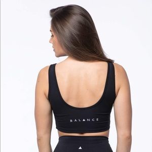 Balance Athletica black OG top